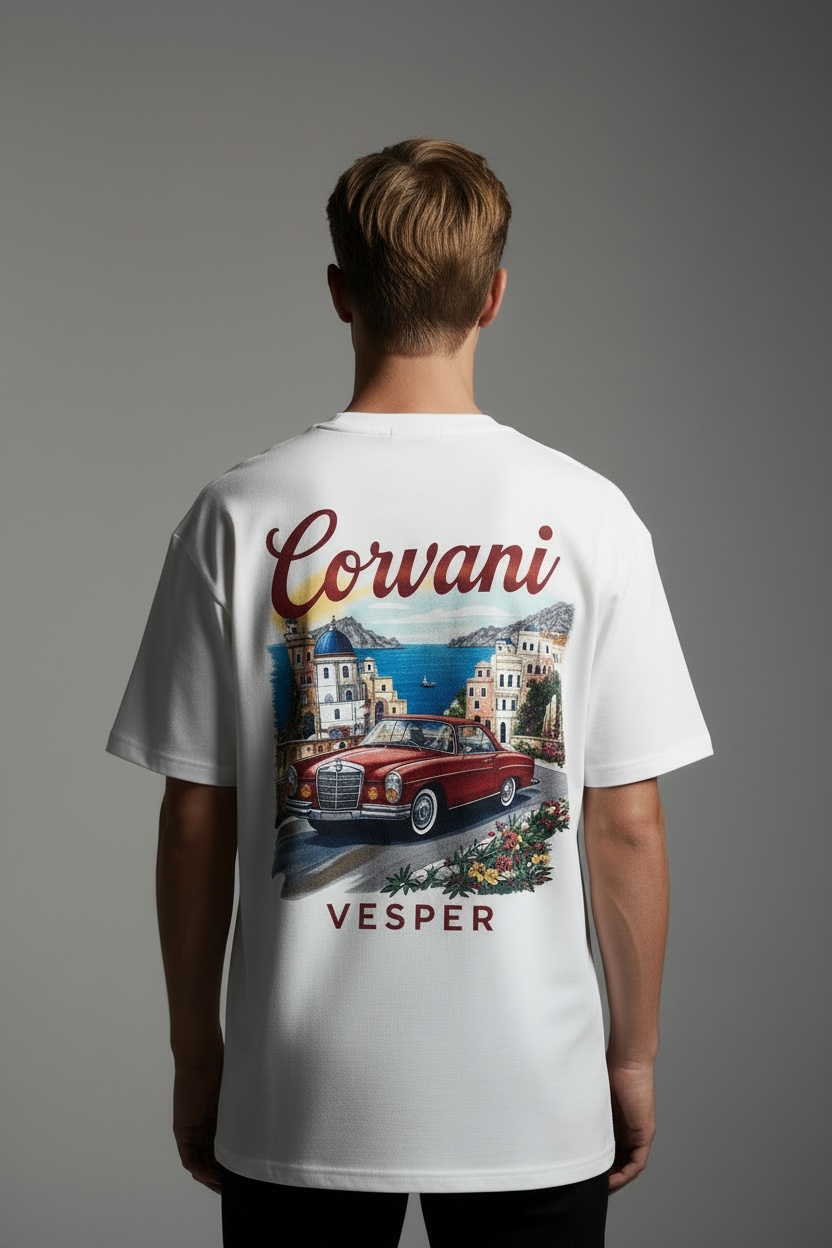 Corvani Vesper Vita Almare Coupe Della Costa T-shirt in light fabric with a relaxed fit and stylish design.